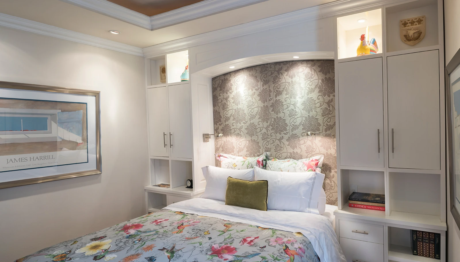 La Merced suite, photograph 2