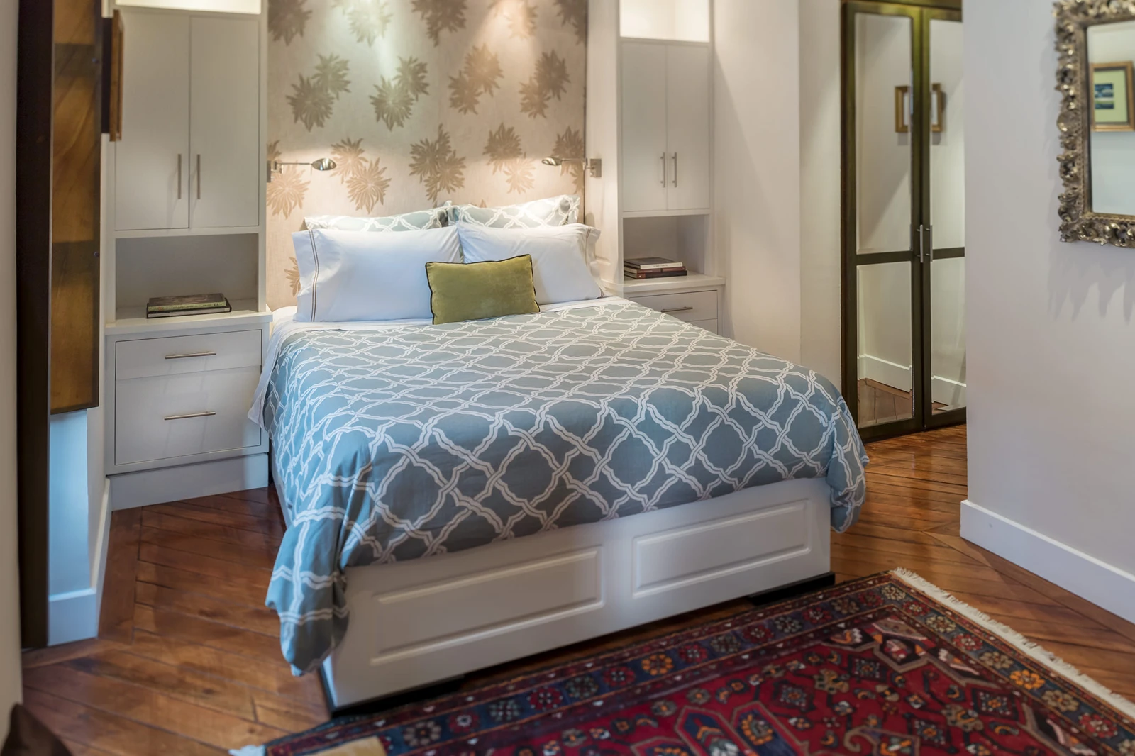 Las Agustinas suite, photograph 3