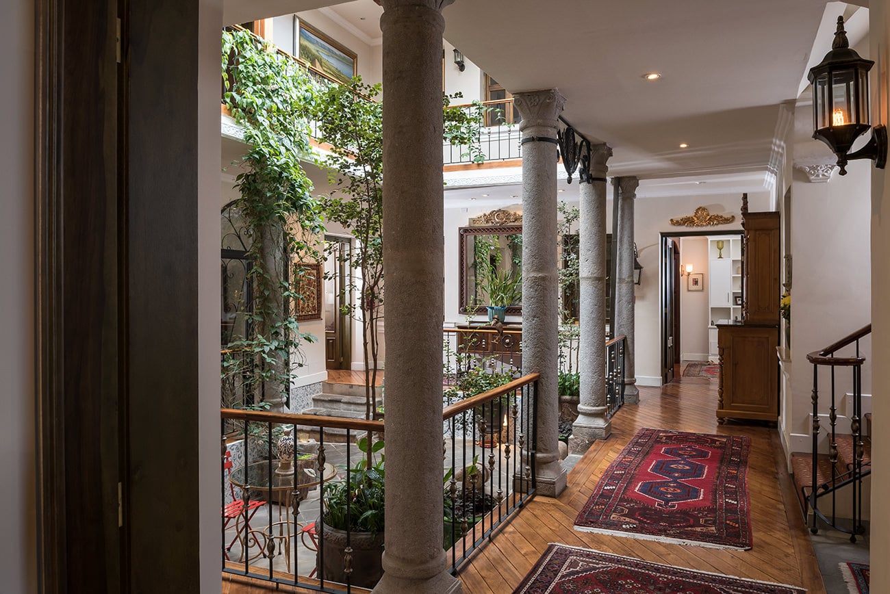 Columns and decor in the lower courtyard of Villa Colonna